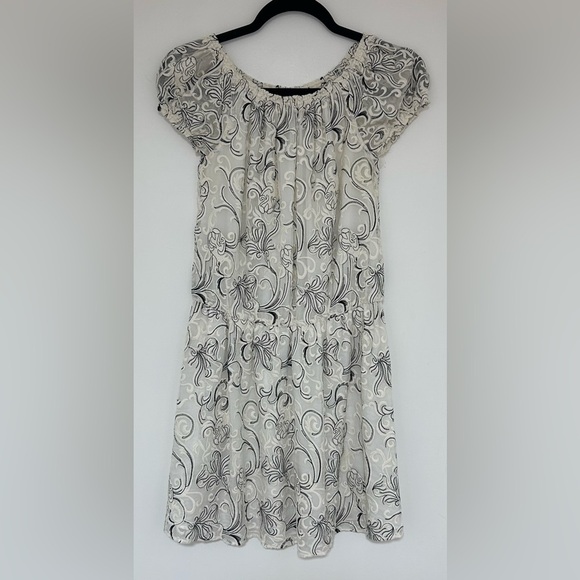 Alice + Olivia Embroidered Silk Off Shoulder Janell Dress Black and Creme Size 2 - Picture 6 of 12